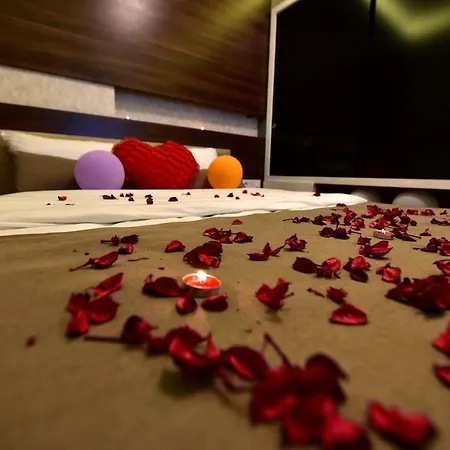 Hirande Aparthotel 3*