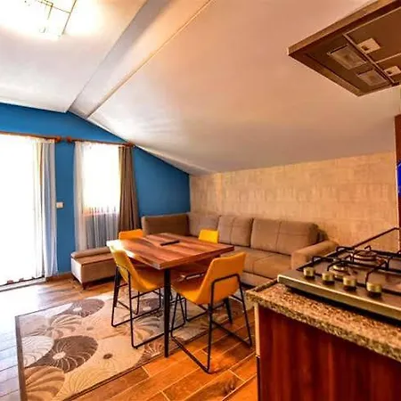 Hirande Aparthotel